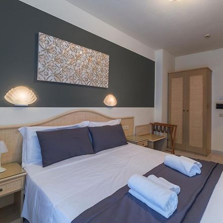 Hotel Airone Bibione Buitenkant foto