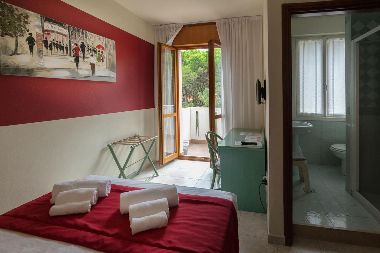 Hotel Airone Bibione Buitenkant foto